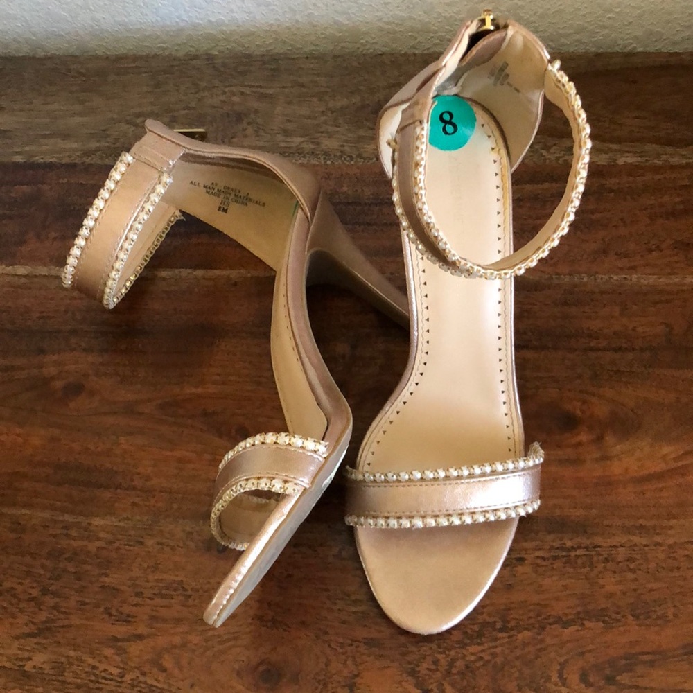 ADRIENNE Vittadini Gracy High Heels Dress Sandals pearl